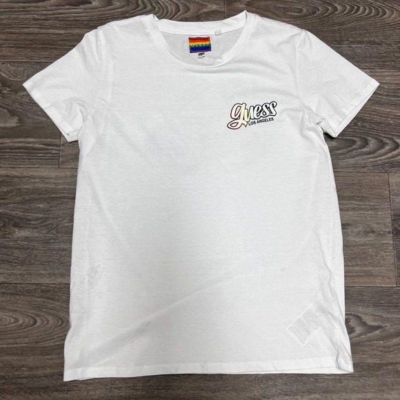 Guess T-Shirt‎ Rainbow Logo Graphic Tee Short Sleeve Top Size Small - Picture 1 of 8